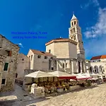 Marija In Perfect Location Split